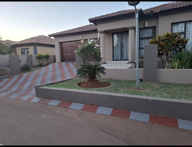 3 BEDROOM HOUSE FOR SALE IN AMANDASIG
